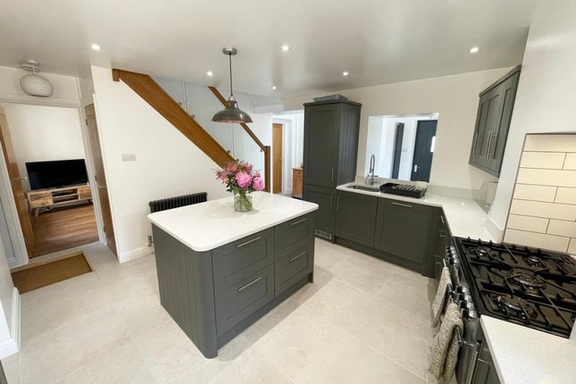 Ladybridge Terrace, Turvey photo 4