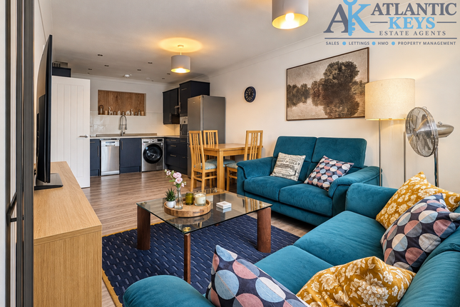 9 St. Olaves Mews, Exeter photo 4