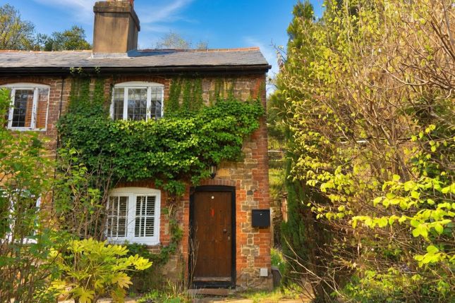 2-bed terraced on 97, Brighton Road, Godalming, £275,000