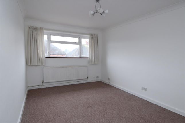 7A, Gordon Road, Brentwood photo 4