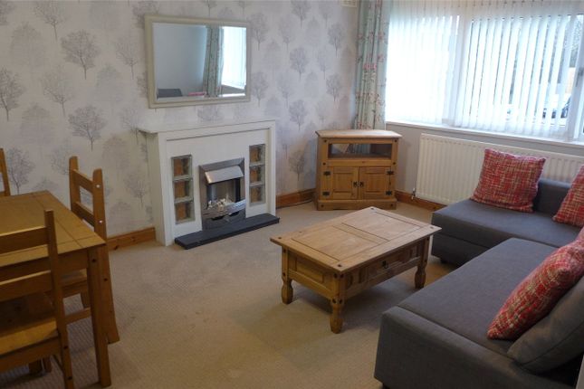 13, Whitley Court, Coventry photo 3