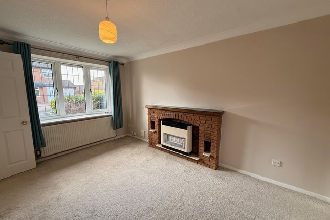 45, Elmstead Crescent, Crewe photo 4