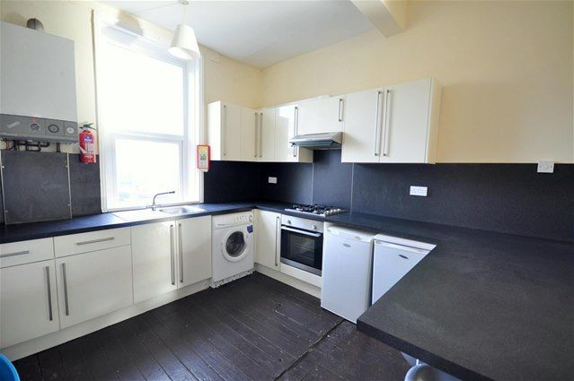 1A HB, 1A HollyBank, LS6 4DJ, Leeds photo 4