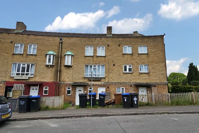 Thumbnail Property for sale in 7 Park Crescent West, Northampton, Northamptonshire