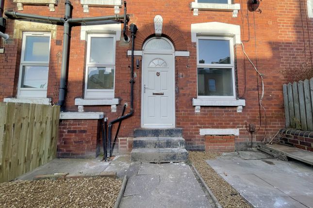 21, Banstead Street West, Leeds photo 2