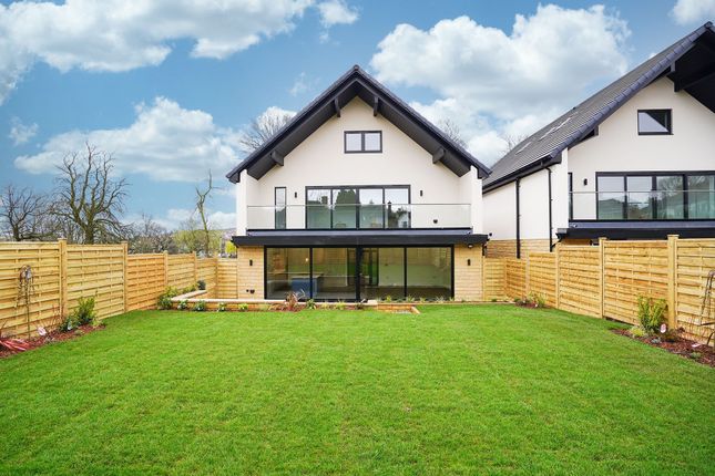 3 Park Lane, Dronfield photo 4
