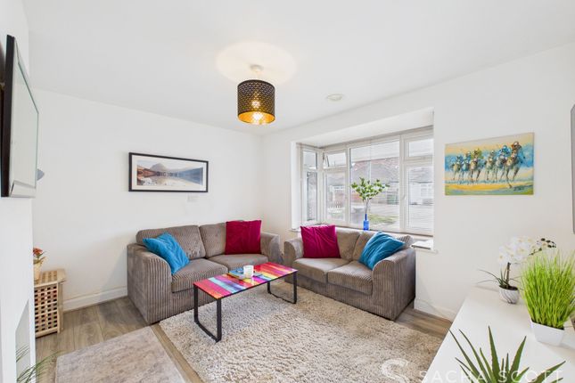 36 Stones Road, Epsom photo 3