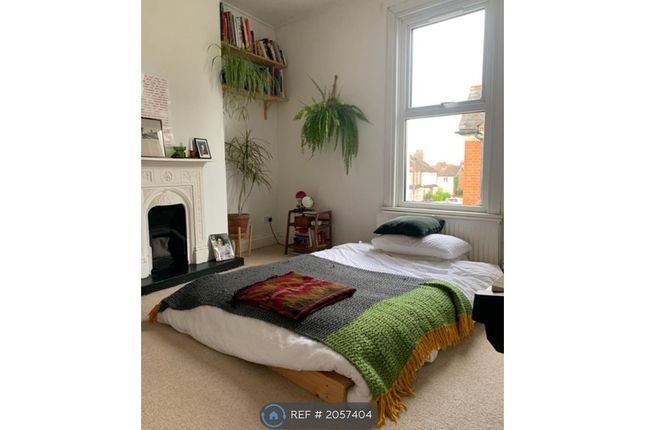 Thumbnail Room to rent in Thornton Heath, London