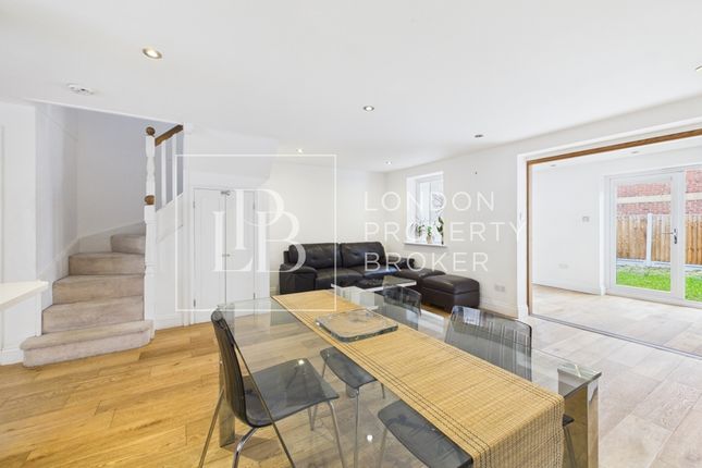116, Telegraph Place, London photo 4