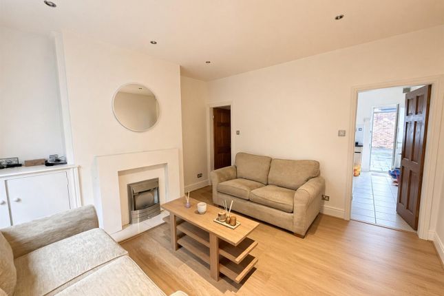 Hawthorn Street, Cheshire photo 4