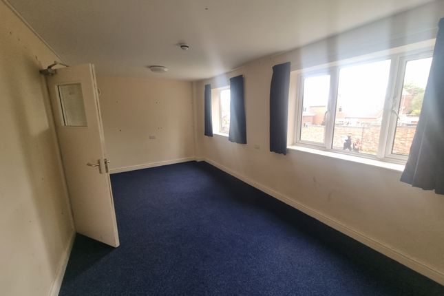 63, Saint Johns Road, Cannock photo 4