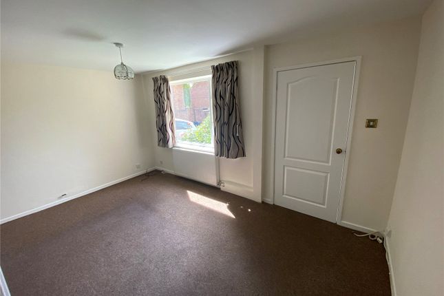 21, Kiln Close, Wimborne photo 5