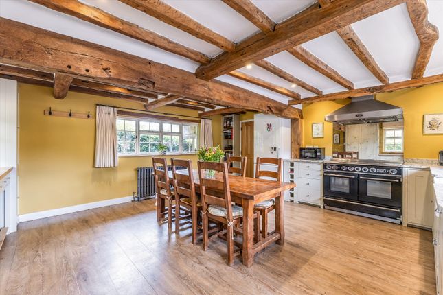 Horseshoe Lane, Andover photo 3