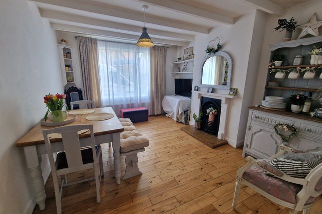 42 Norton Road, Stoke-sub-Hamdon photo 2