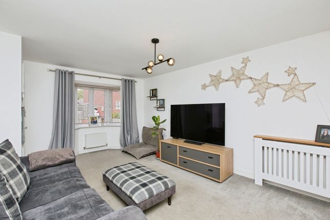 64, Woodgate Drive, Derby photo 2