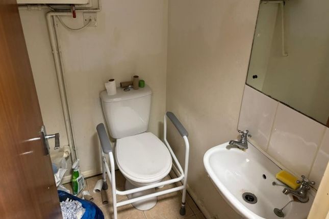 Flat 4, 7 Oriental Place,, Brighton photo 5
