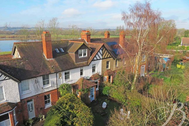 2-bed house on 2 Cuba Cottages Maidenhead Court Park, Maidenhead, £600,000