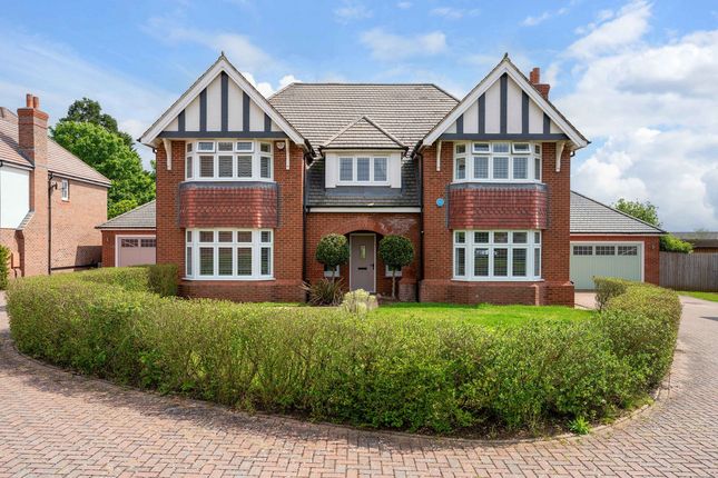 Detached house for sale in Choules Close Pershore, Worcestershire