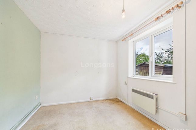4, Canons Close, Dereham photo 2
