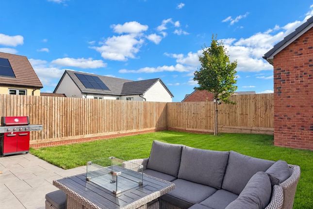 10, Oakfield View, Hereford photo 2