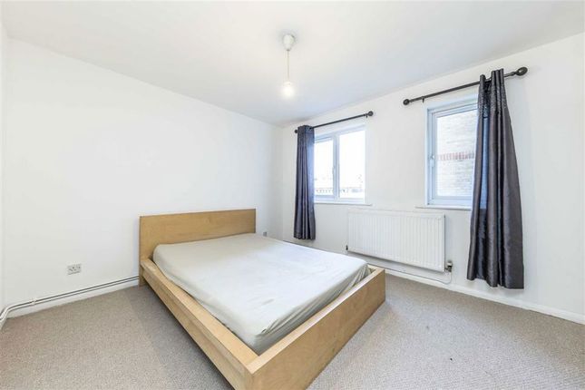 Flat 9, Jemotts Court, 1, Myers Lane, London photo 4
