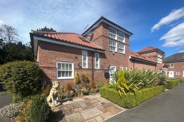 2-bed house on DONCASTER, £1,250/mo