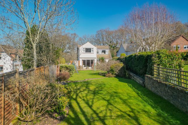 The Dales Wangfield Lane, Southampton photo 3
