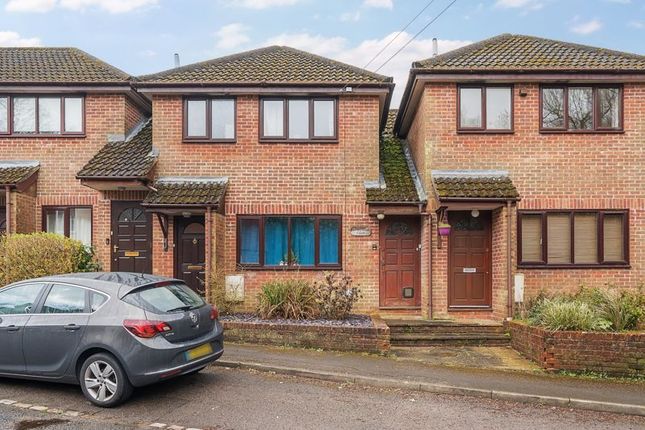 Thumbnail Flat to rent in Copse Road, Haslemere