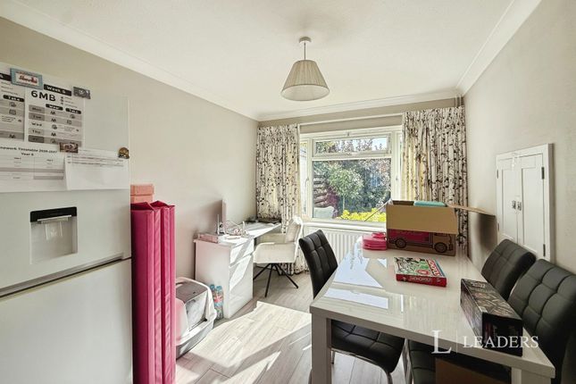 Condor Way, Burgess Hill photo 3