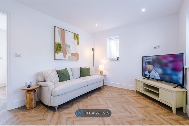 A Pickmere Road, Handforth, Wilmslow photo 3