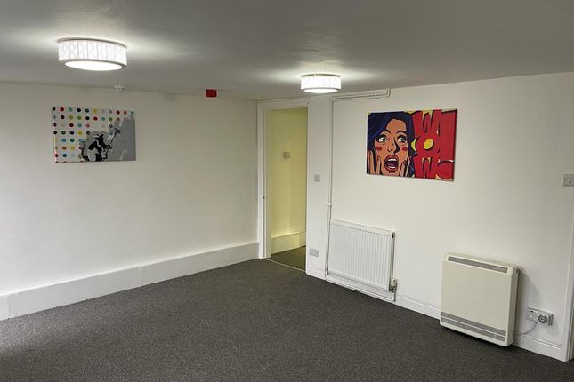 Thumbnail Studio to rent in Austhorpe Road, Crossgates, Leeds