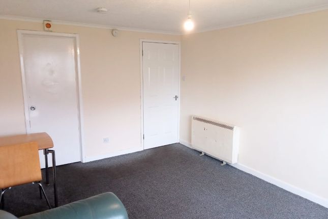 Hartlaw Crescent, Hillington, Glasgow, G52 2JP, Glasgow photo 3