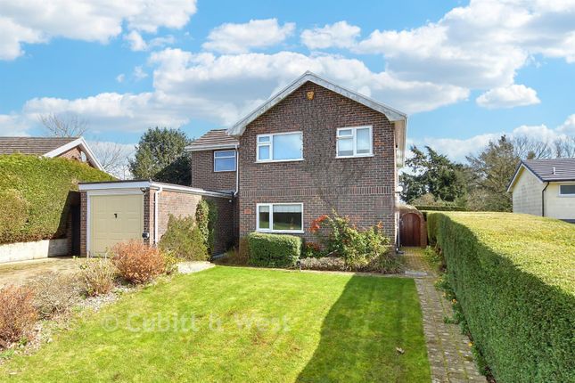 66, Glebelands, Pulborough photo 2