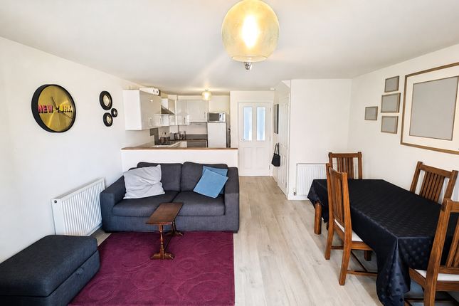 1, Derham Crescent, Bristol photo 4