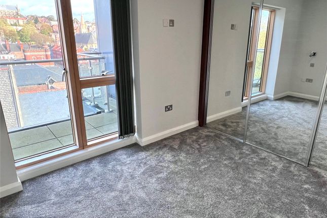 Flat to rent in Thorngate House, St Swithins Square, Lincoln