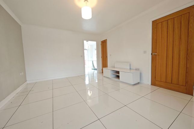 16, Parham Drive, Carlisle photo 3