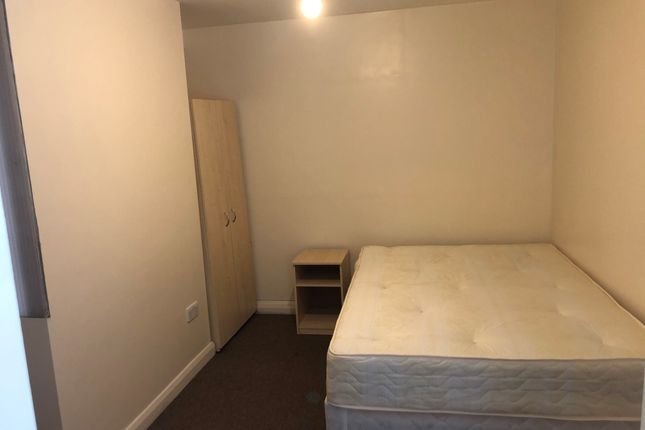 9, Lavendar Hill, Wandsworth, Clapham London photo 4