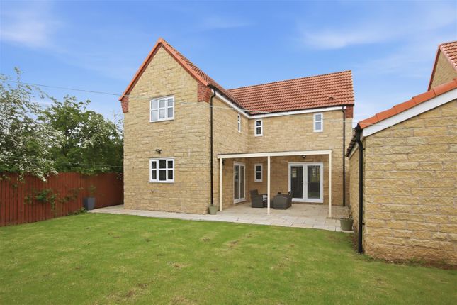 30, Buckthorn Drive, Chesterfield photo 3