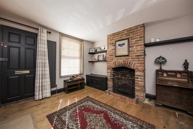 44, Town Hill, West Malling photo 3