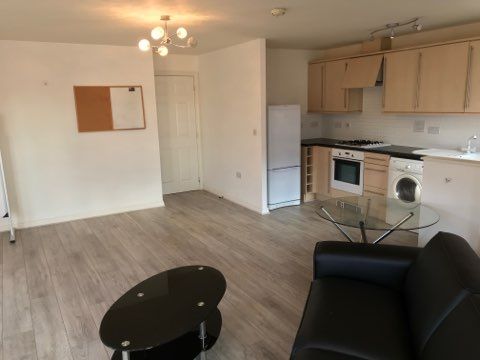 Flat to rent in Signet Square, Coventry
