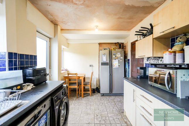 10, Highland Road, Bolton photo 3