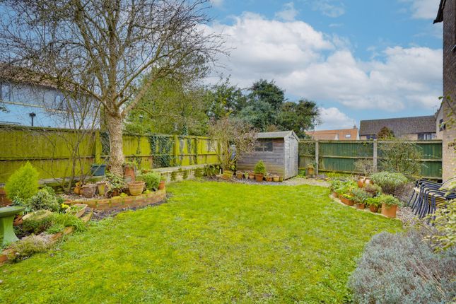 6 Ellwood Close, Ely photo 4