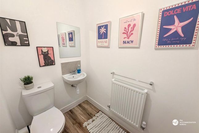 37, Lamorrick Drive, Bodmin photo 4