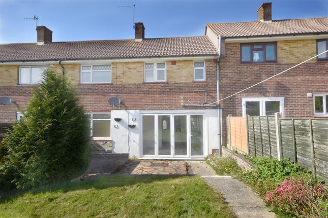 Terraced house to rent in Brightling Avenue, Hastings