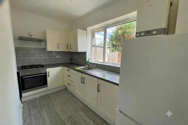 58, Woodbank Road, Bromley photo 4