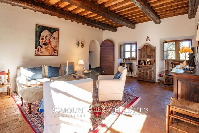 Country house for sale in Lisciano Niccone, Umbria, Italy