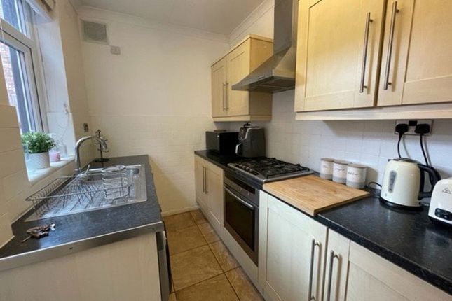 70, Knighton Fields Road East, Leicester photo 5