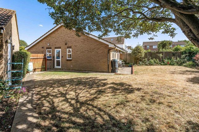 51, Sycamore Lane, Ely photo 4