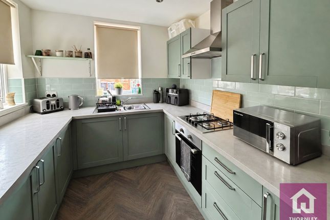 156, Parrin Lane, Eccles photo 3