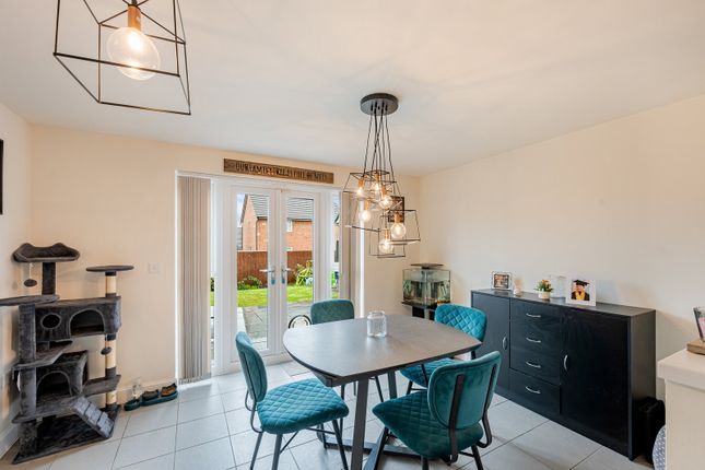30 Pembroke Avenue, Grantham photo 4